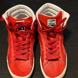 New without tags ! Never worn